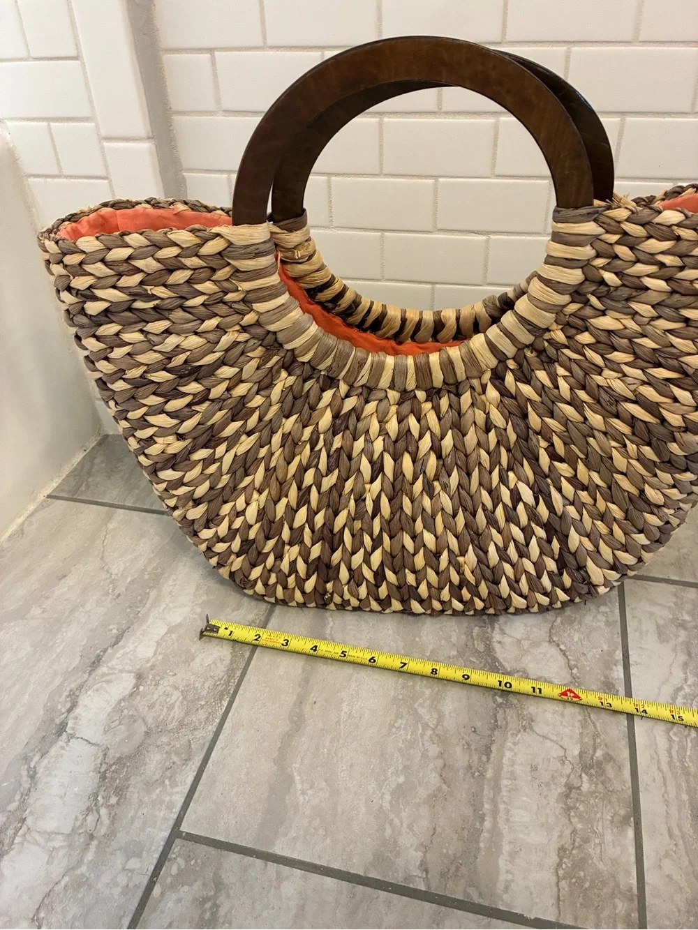 The Limited Woven Circular-Handle Straw Tote Beach Bag in Natural and Brown